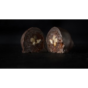 Конфеты шоколадные персик с грецким орехом  Eco Foods 1кг